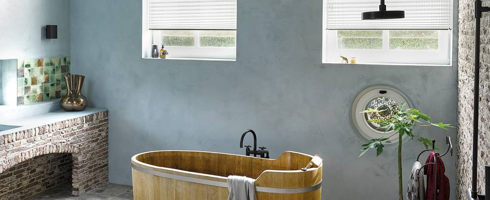 Plisse shades in bathroom